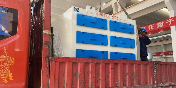 印刷廢氣靠譜的處理方式，就來耀先環(huán)境找活性炭吸附設(shè)備！