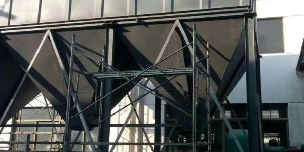 除塵器廠家耀先環(huán)境直銷布袋除塵器，粉塵治理行業(yè)十佳品牌